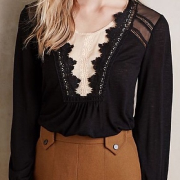 Anthropologie Tops - Anthropologie Meadow Rue Darcy Lace Beige Blouse